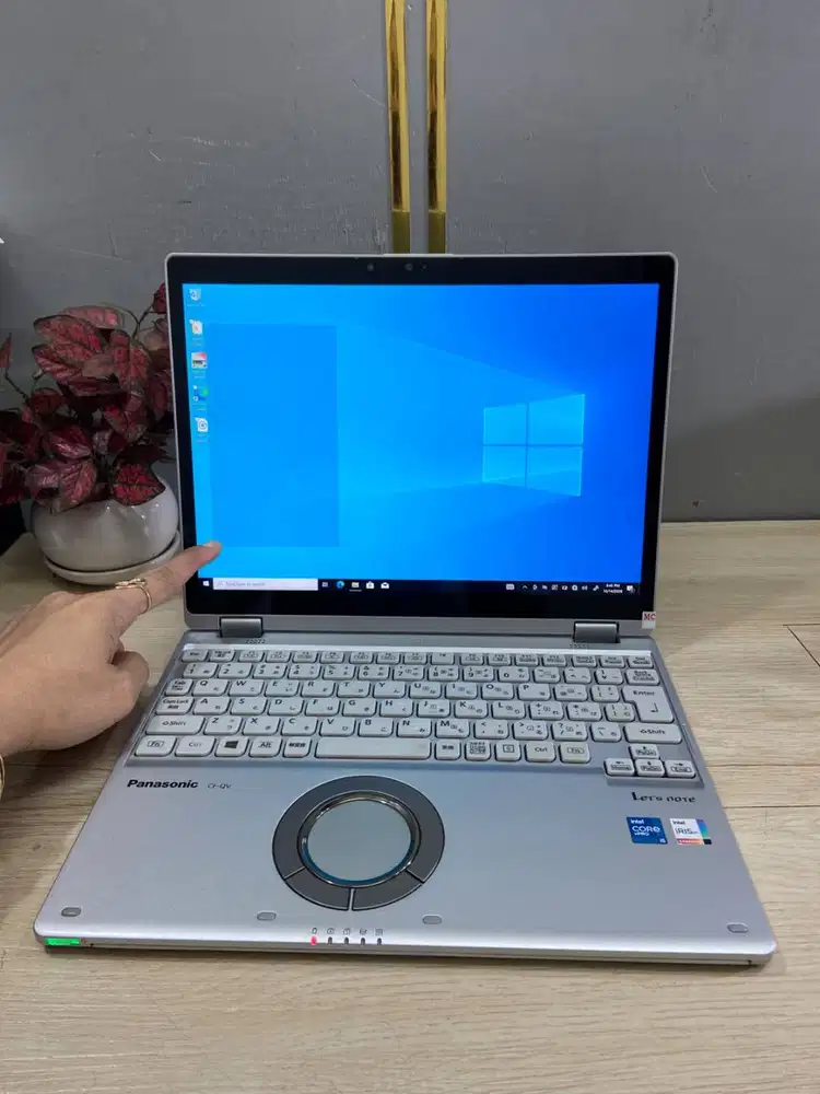 LAPTOP PANASONIC CF-QV i5 GEN11 16/256 LAYAR 12.5 INCH TOUCHSREEN *ET