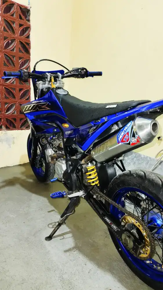 YAMAHA WR 155 R