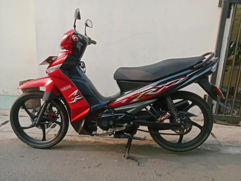VEGA ZR TAHUN 2013 LENGKAP BAGUS