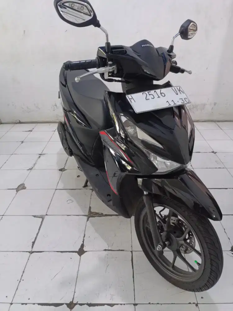 beat new 2025 hitam