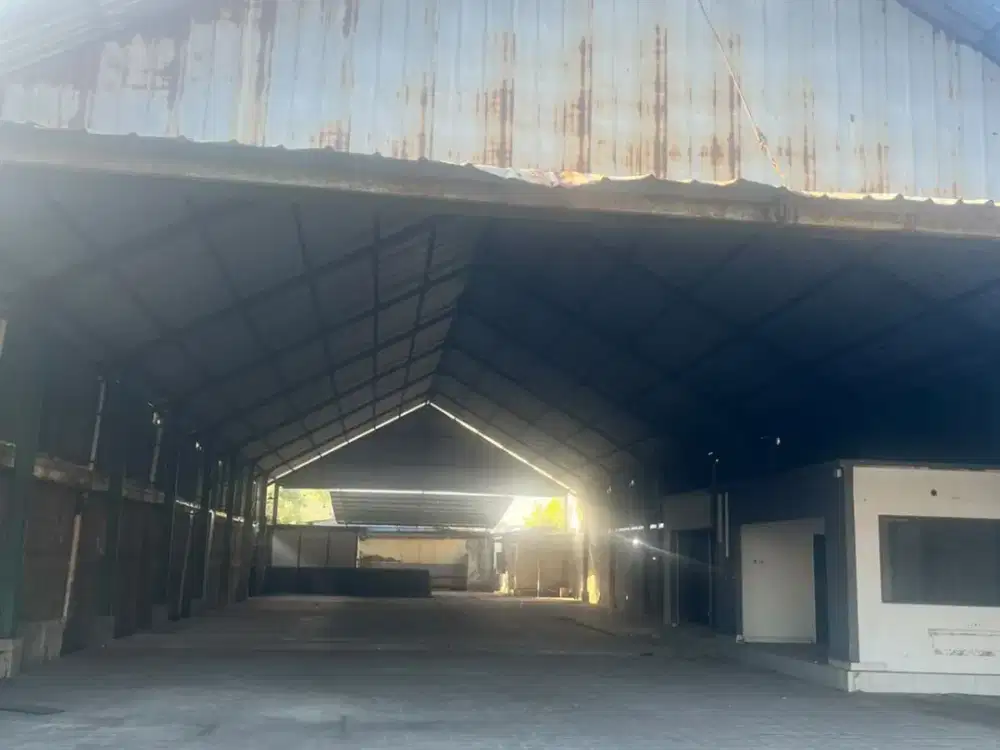 DISEWAKAN GUDANG LOSS 9 ARE – LOKASI STRATEGIS JALAN MERTASARI