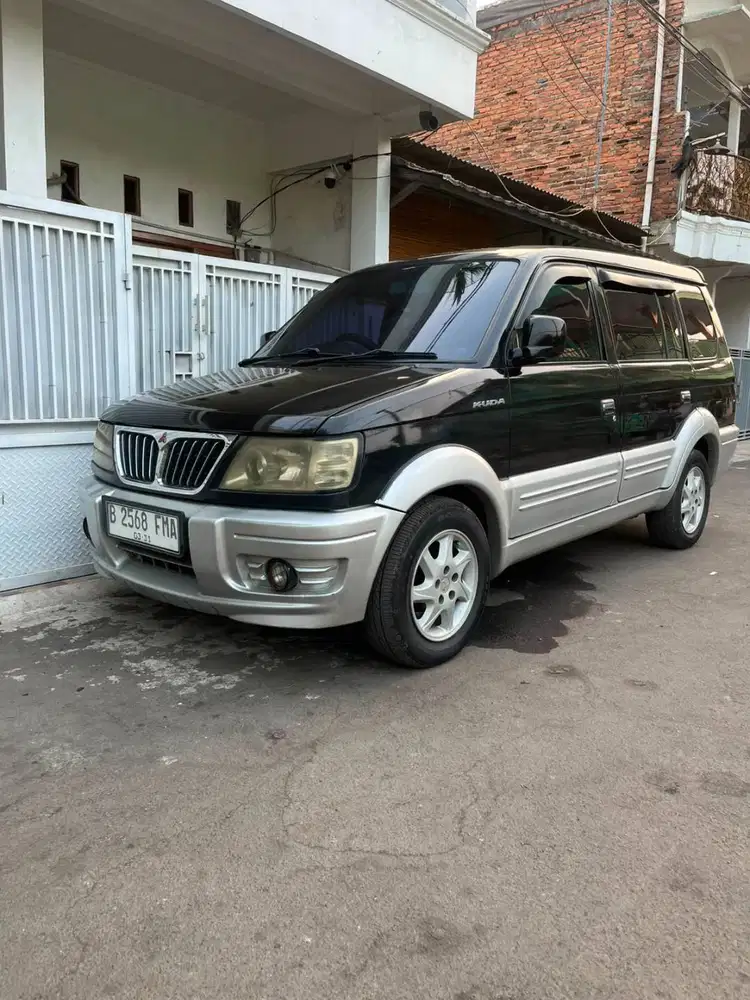 Mitsubishi Kuda Grandia Bensin 2002 - Siap Pakai