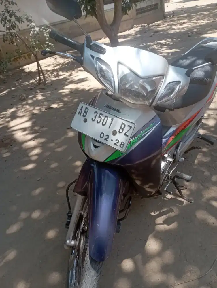 Honda kharisma th2003