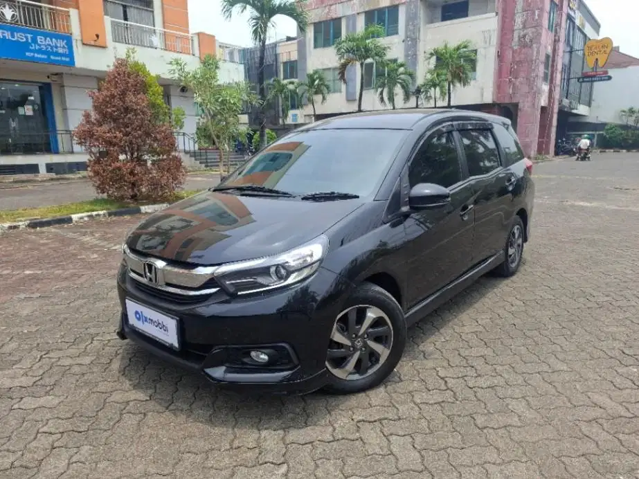 Honda Mobilio 1.5 E Bensin AT 2021 Hitam