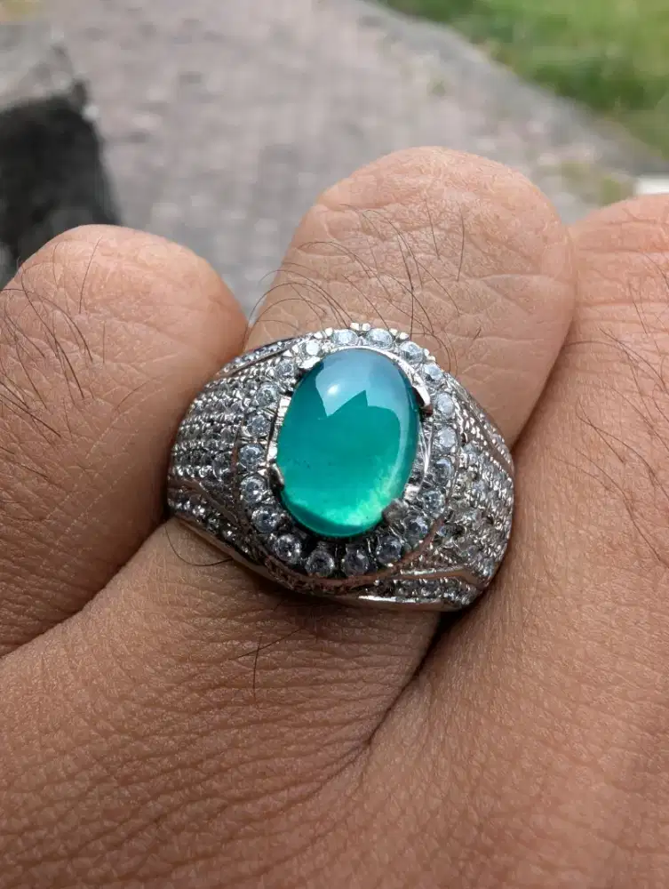 Cincin Batu Bacan