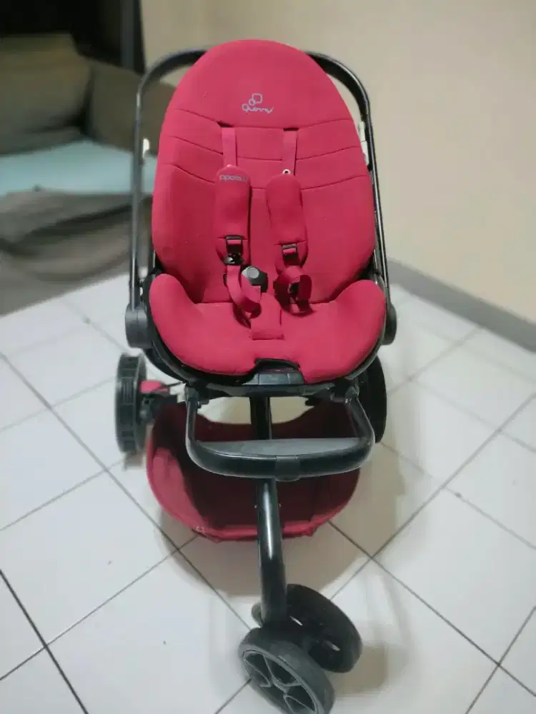 Dijual Stroller Premium Quinny