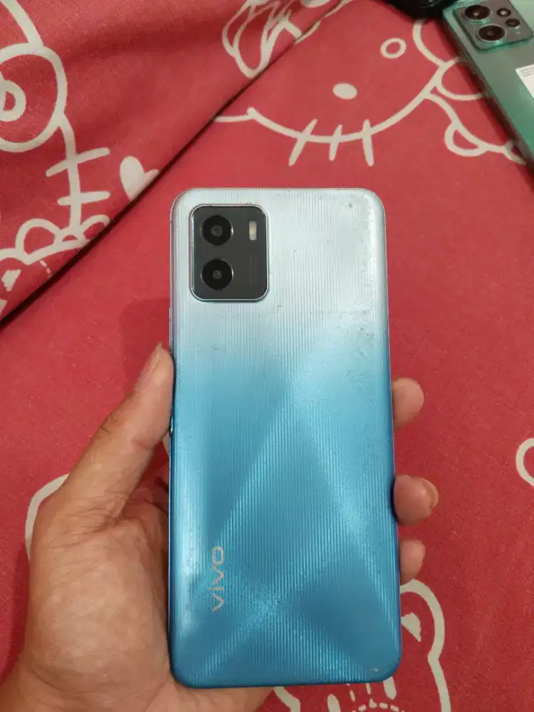 Vivo y15s 3/64GB