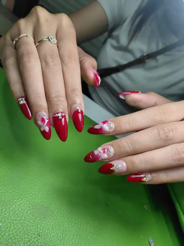 D butuhkan yg bisa nail art eyelash