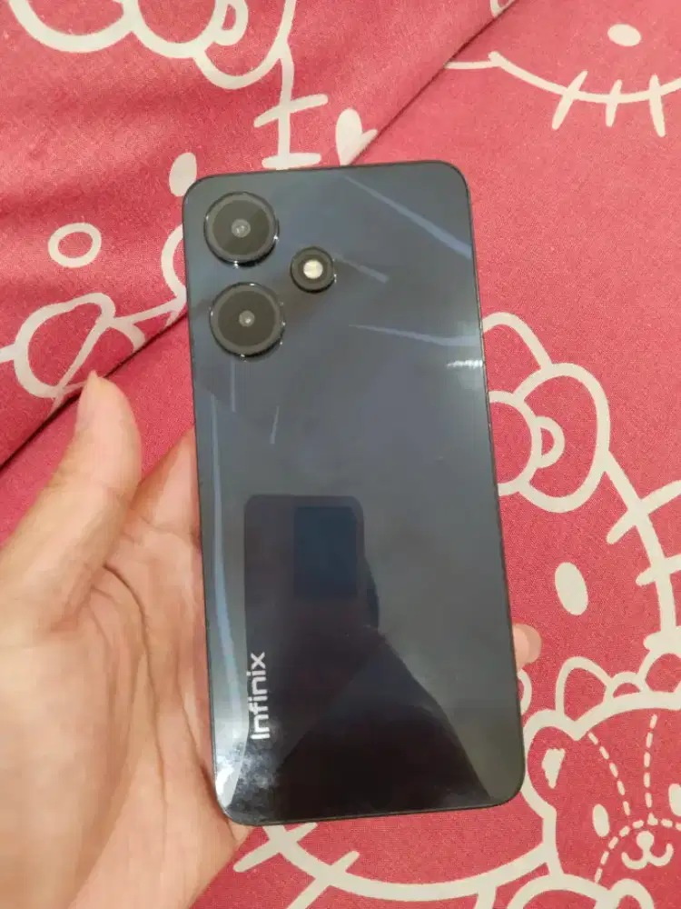 Infinix hot 30i 8/128