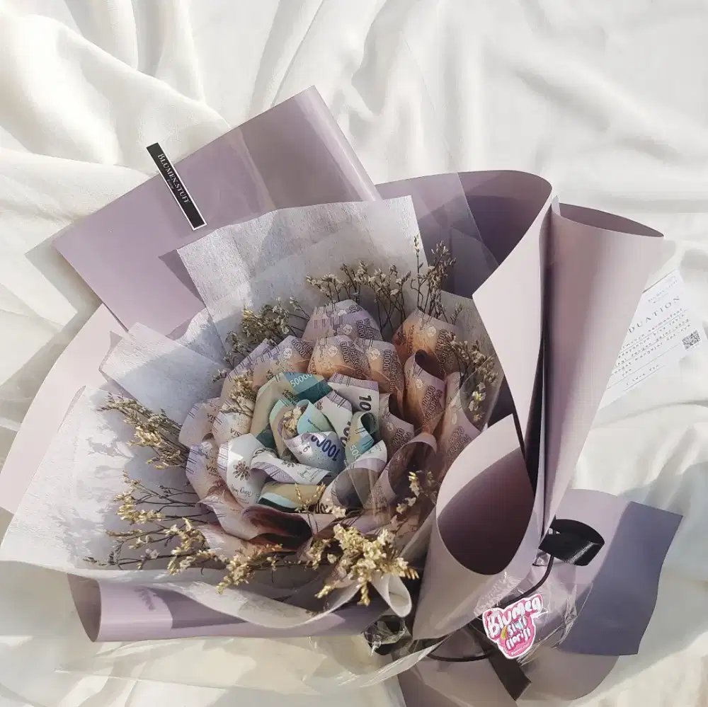 BOUQUET UANG MAWAR