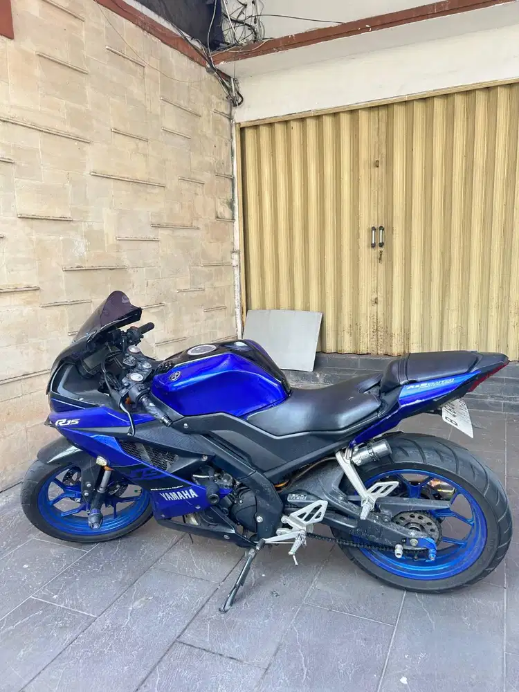 Jual motor R15, keterangan di deskripsi