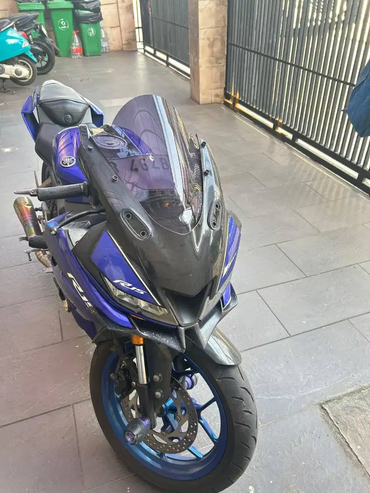 Jual motor R15, keterangan di deskripsi
