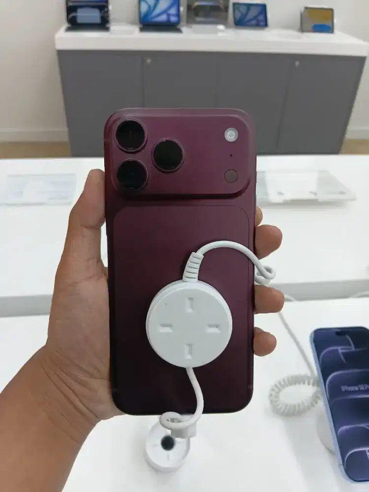 Cukup KTP bisa Cicilan iphone 18 promax Bunga 0%