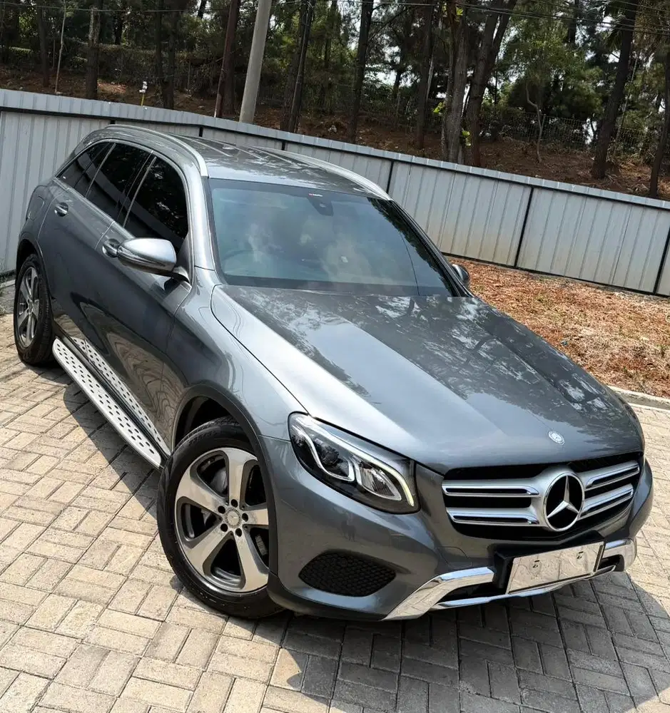 ( 30RB KM!! ) Mercedes Benz GLC250 2017 Nik 16 Exclusive Line Antik!!