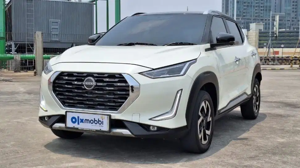 KM Rendah - Nissan Magnite 1.0 Premium Bensin-AT 2023