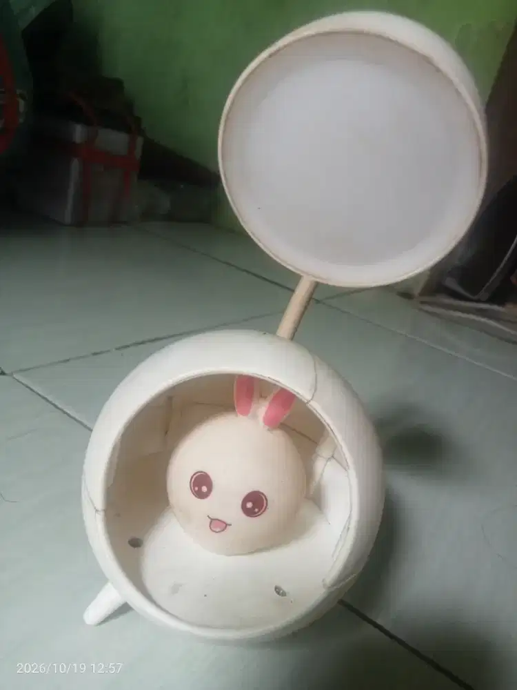 Lampu tidur atau belajar