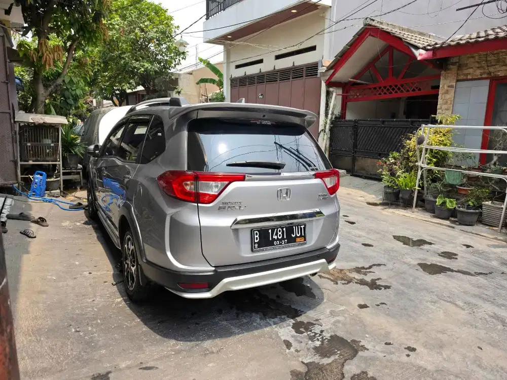 Honda BR-V BRV Prestige CVT AT Matic Tahun 2016 Silver , 2018