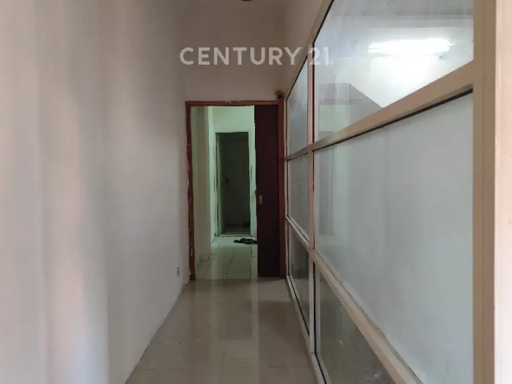 Disewakan Ruko 4 Lantai Di Cempaka Mas Jakarta Pusat