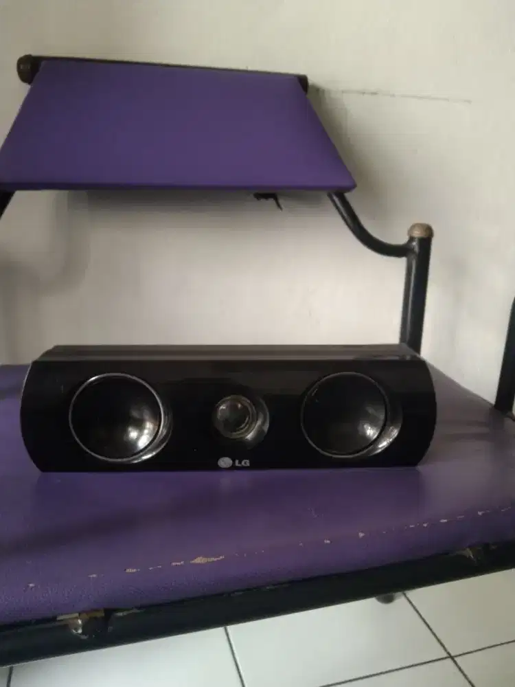 Speker pasif center hometheatre LG