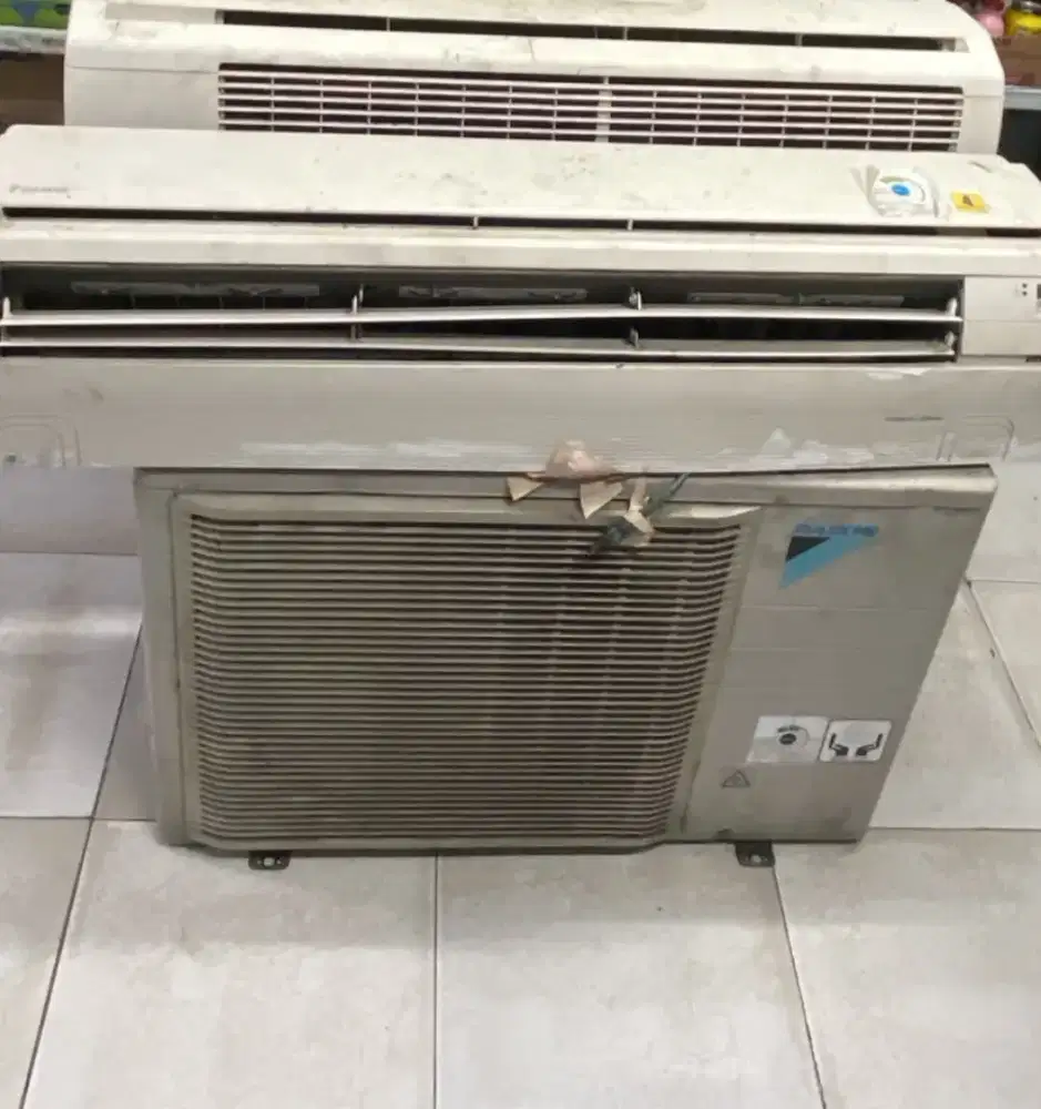 Jual 2 unit Ac Daikin FTC50NV14