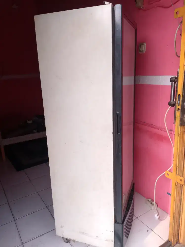 Showcase kulkas bekas, buat buah, sayuran, minuman