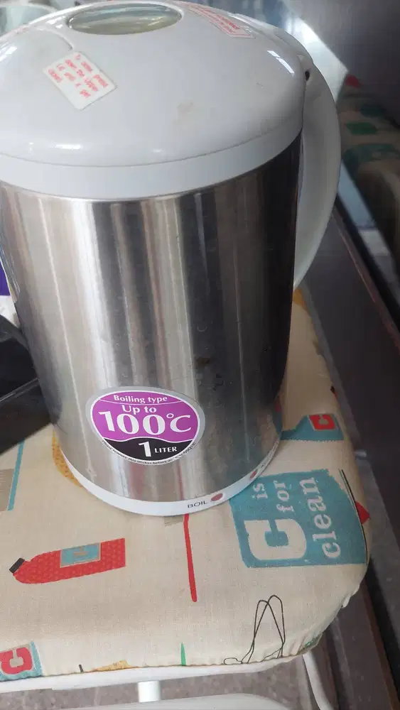 ZOJIRUSHI Pemanas air elektrik