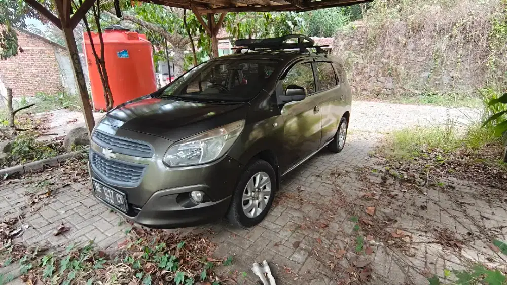 Chevrolet spin diesel lt 2014