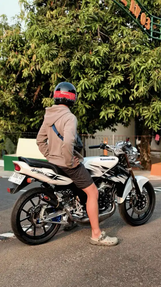 Ninja R 2012 Putih