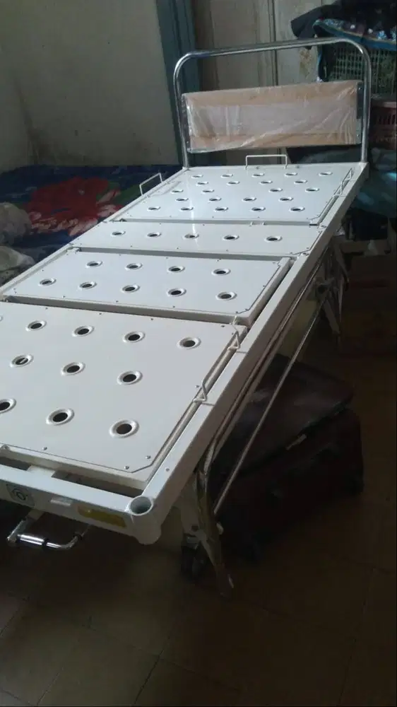 TEMPAT TIDUR PASIEN