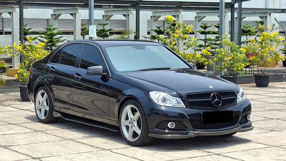 Mercedes-Benz C200 CGI 2013