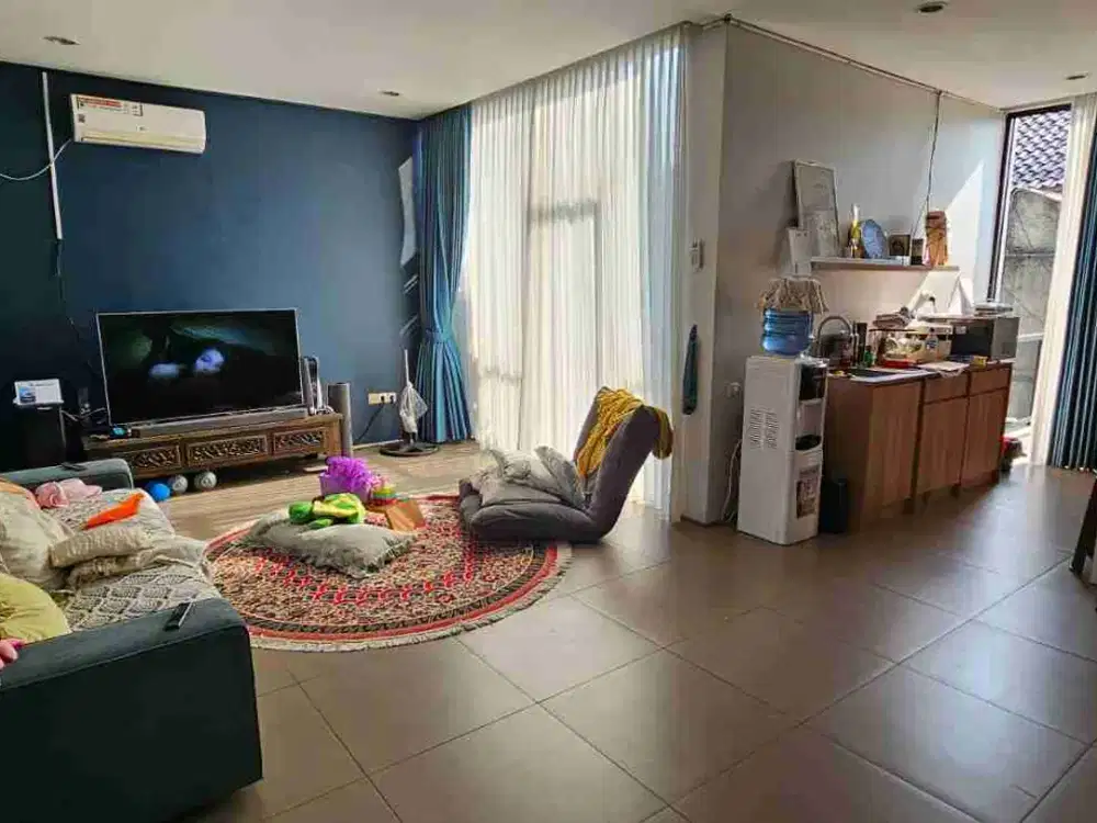 di jual rumah Lebak bulus