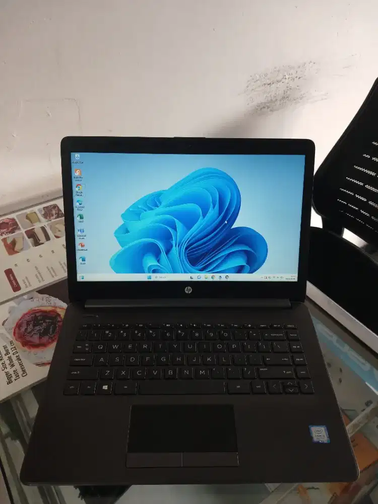 Laptop HP 240 G7 Intel core I3-7020U Ram 8 Ssd 240