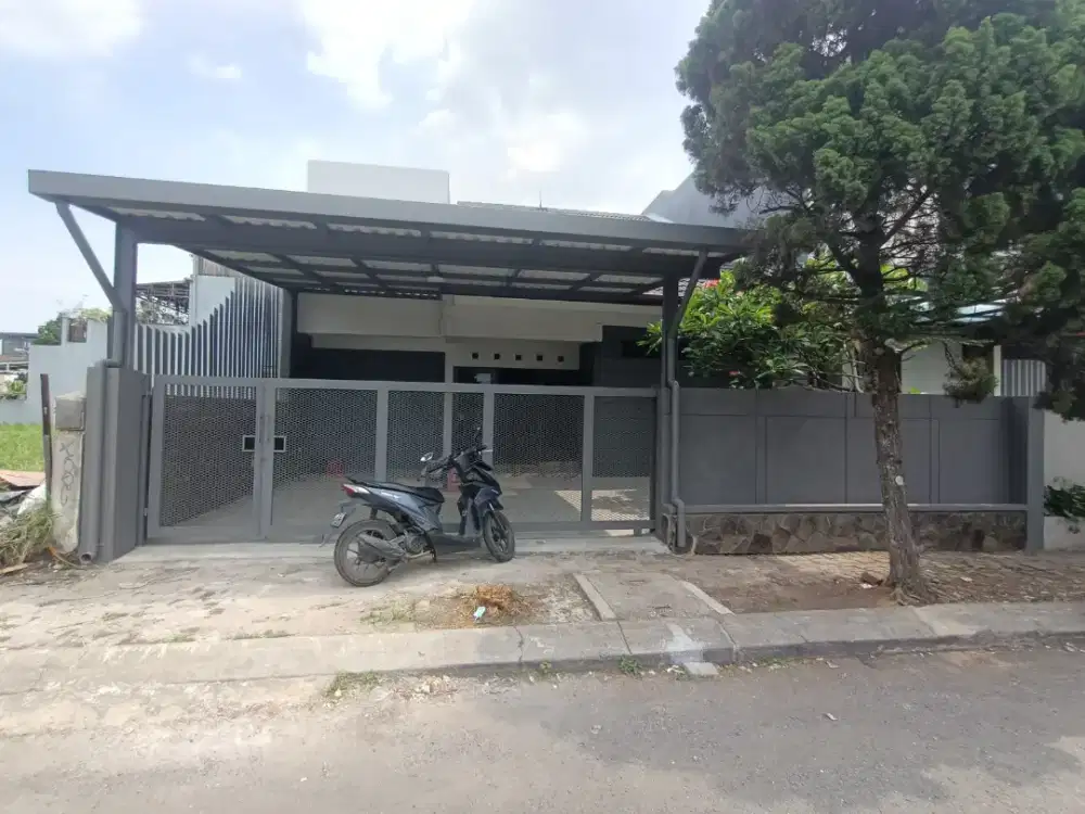 Rumah baru singgasana  sewa murah bed 3+1