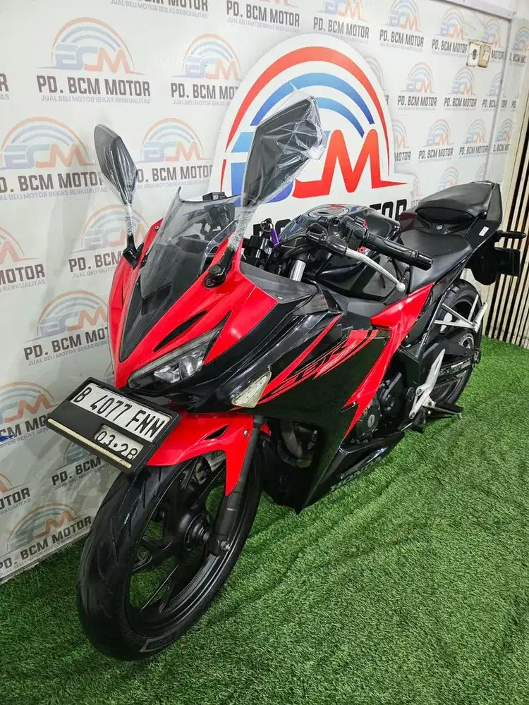 Honda CBR 150 R 2018