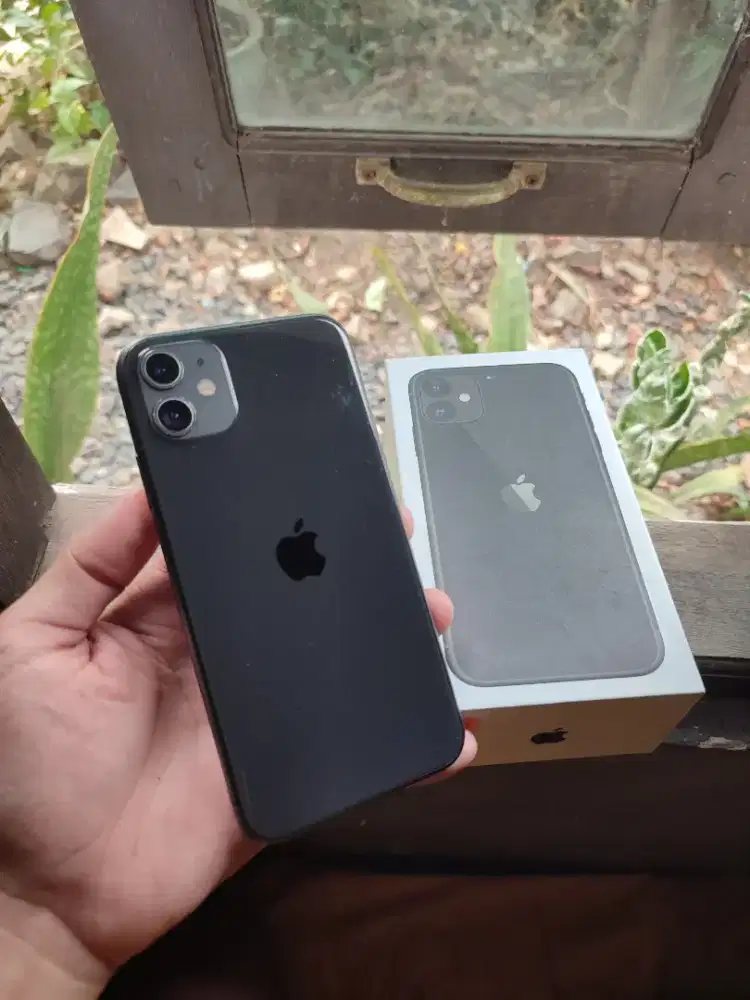 IPHONE 11 128GB INTER.