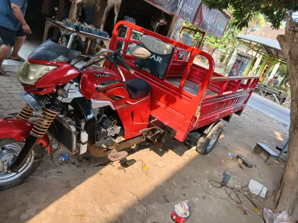 Edisi jual viar