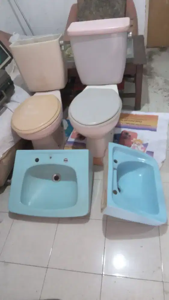 Murah Wastafel & Closet TOTO