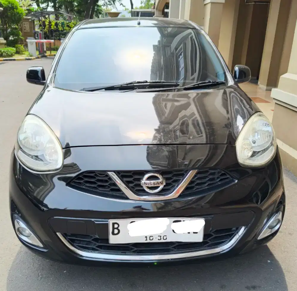 Nissan March 1.2 XS 2015 AT