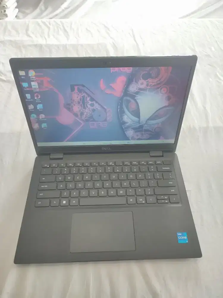 Dell Latitude 3420 • Core i7 gen11 • Ram 16 gb • Ssd 512 gb • 14 FHD