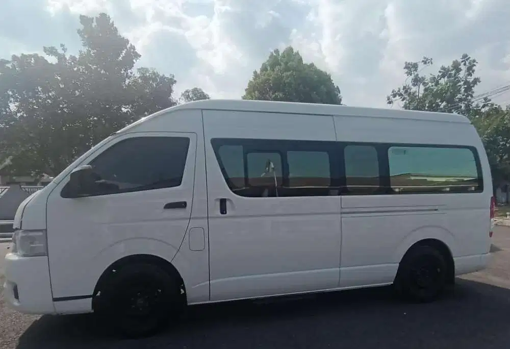 Toyota Hiace 2025