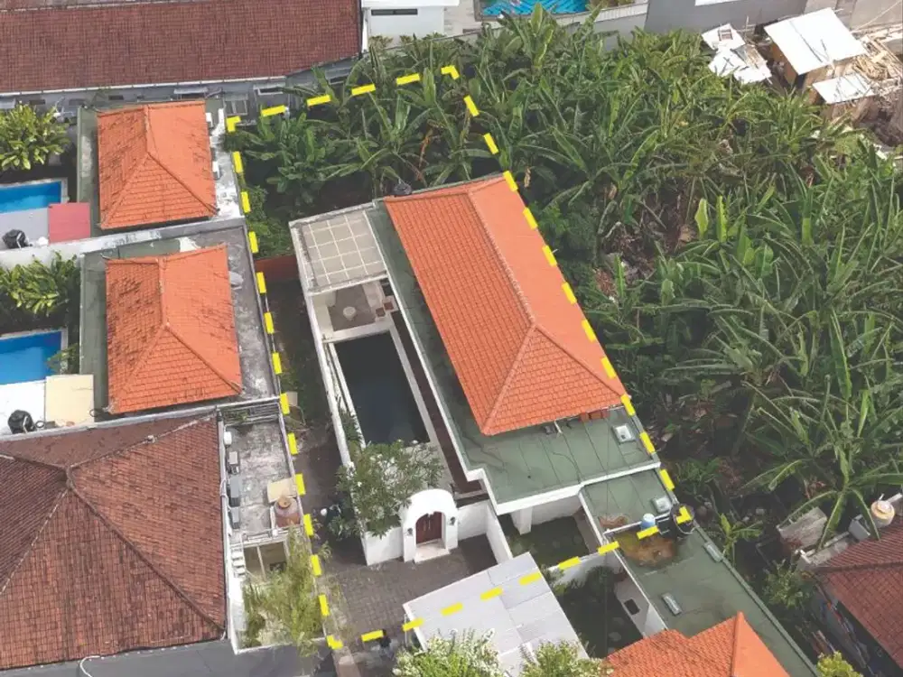 TANAH STRATEGIS + MODERN VILLA IN BABAKAN CANGGU