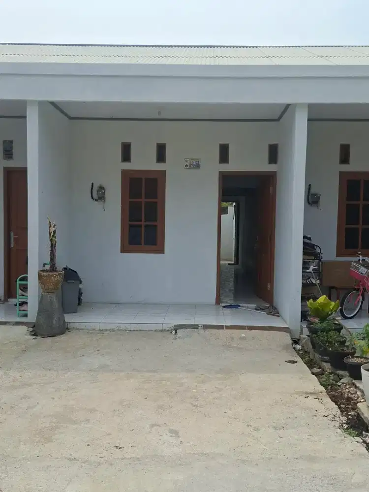 Rumah Kontrakan 3 Petak, 15X3 M2, Listrik Token 1.300 wt, Aer Tanah