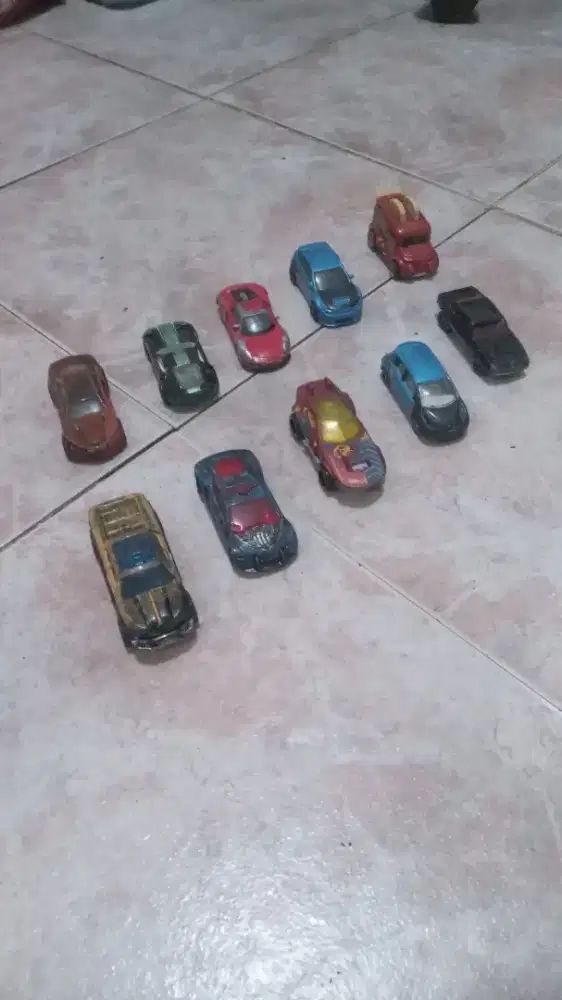 Hotwheels 10set
Borong
