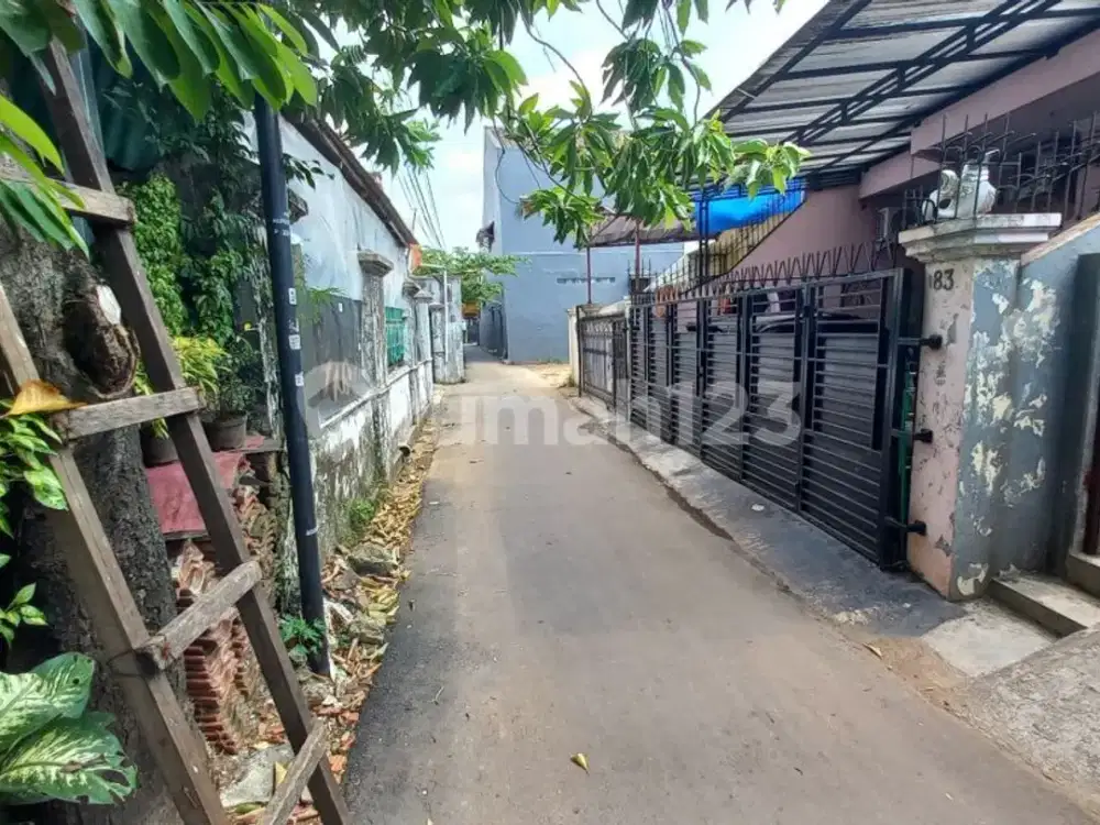 Dijual Murah Rumah Kawasan Kelapa Dua Jakbar