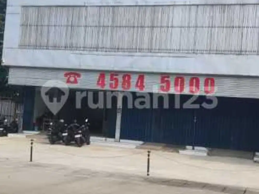 Dijual Bangunan X Showroom Pinggir 4 Ruko Jadi 1 Super Murah