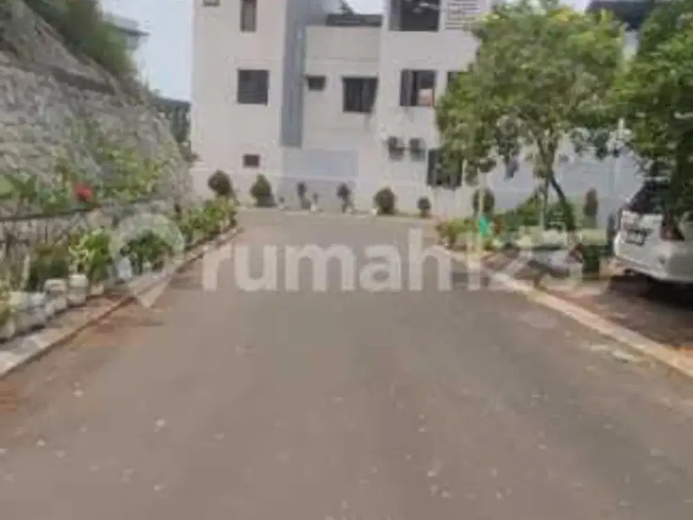 Dijual Rumah Legenda Wisata Cluster Lumi House Super Bagus