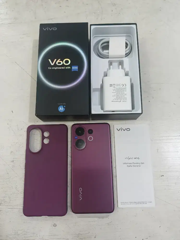 Vivo V60 12/256Gb