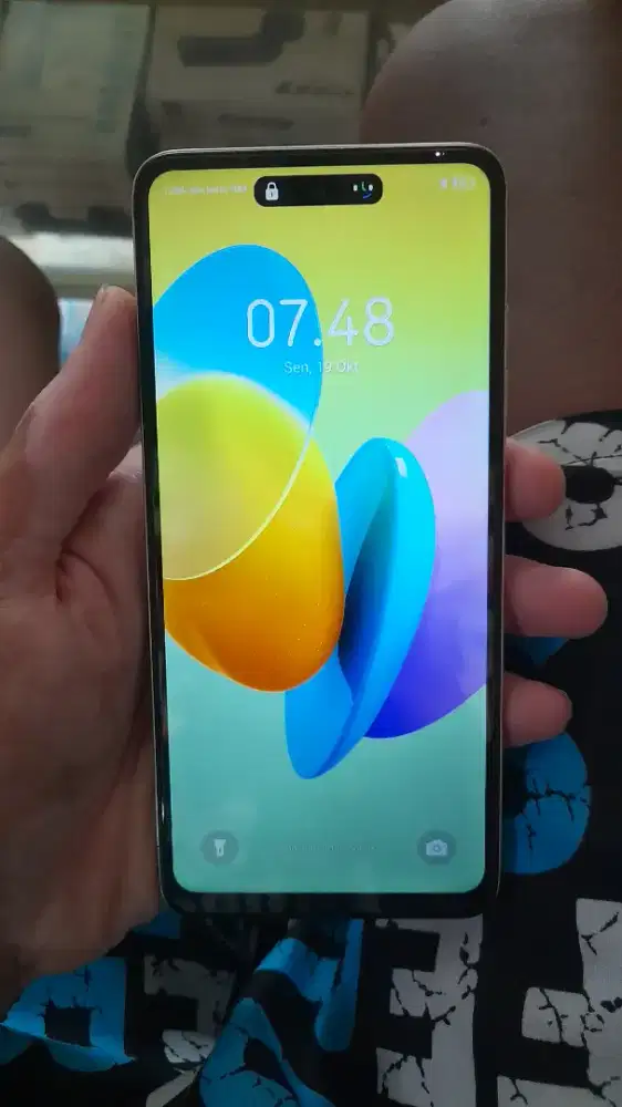 Handphone tecno sparks 20c