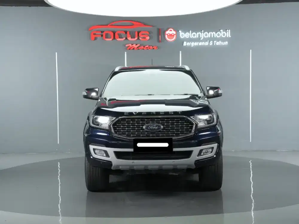 Km 34 ribu ford everest titanium 2022 4x4 diesel 2022 pakai 2024 biru