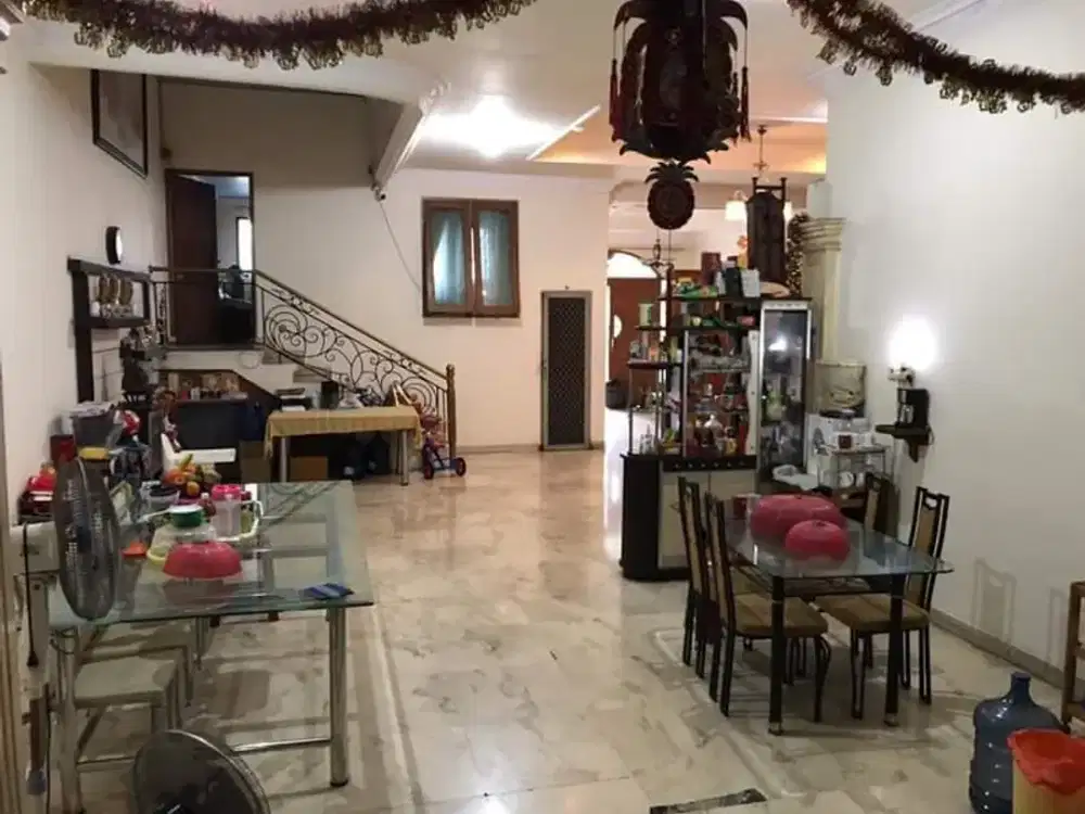 Dijual Rumah Mewah Katamaran Indah PIK, Uk. 14x30, 2.5 Lantai + Basement, 6+2 KT, SHM, Rp 15 M Nego